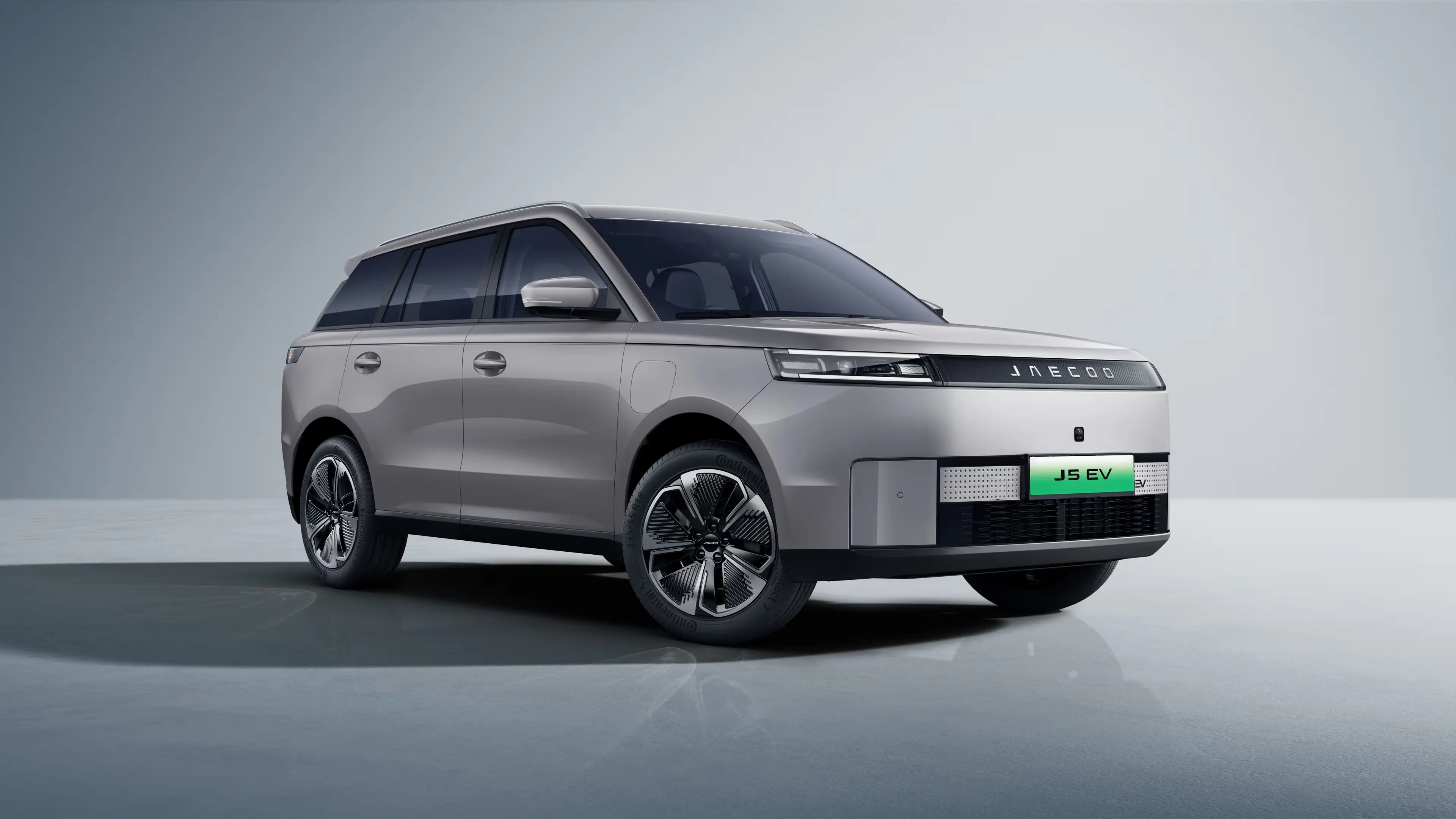 JAECOO J5 EV - PREMIUM